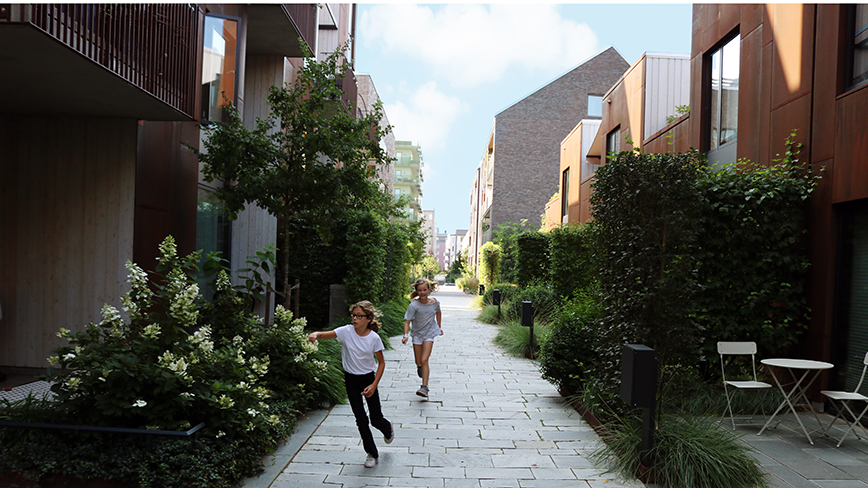 Inner courtyard in Norra Djurgårdsstaden, Stockholm. Photo: City of Stockholm 